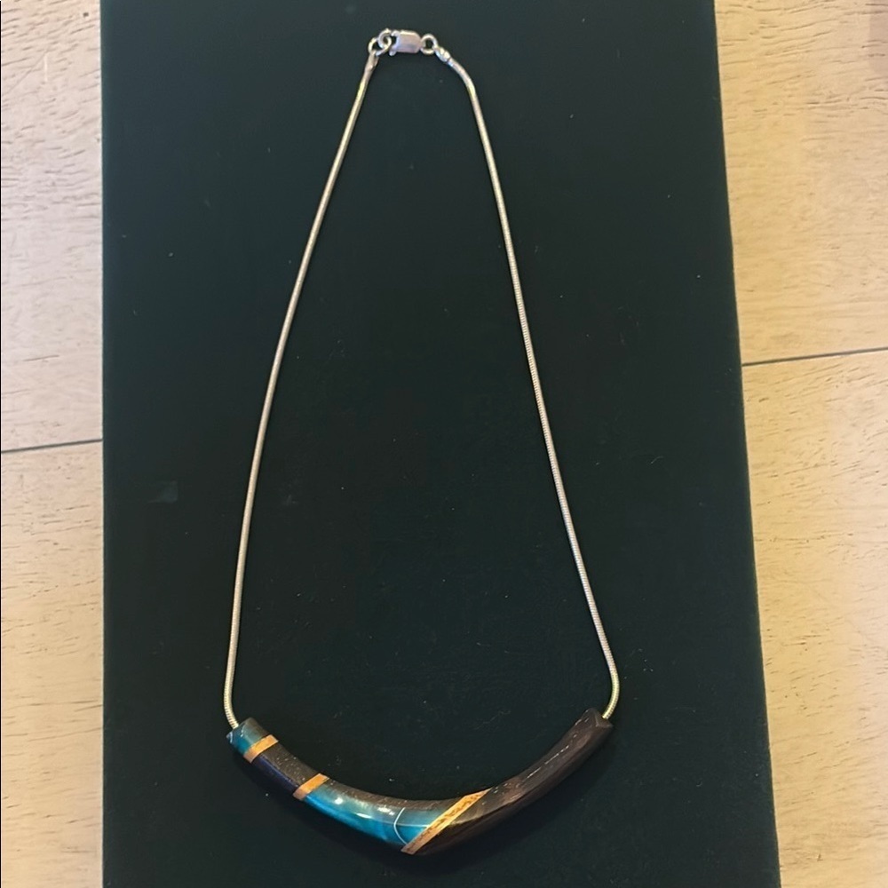 Eclectic Reversible Silver Chain with Wood Carved Design Necklace
